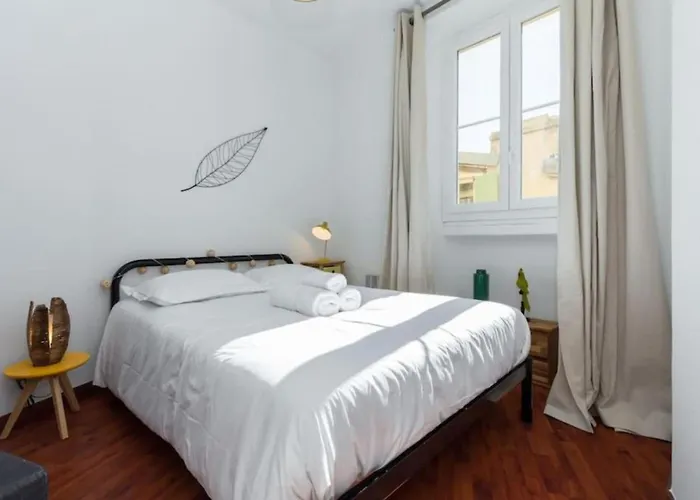 アパート My Casa - Gioffredo 55 - 2 Beds W Ac On Massena Square ニース